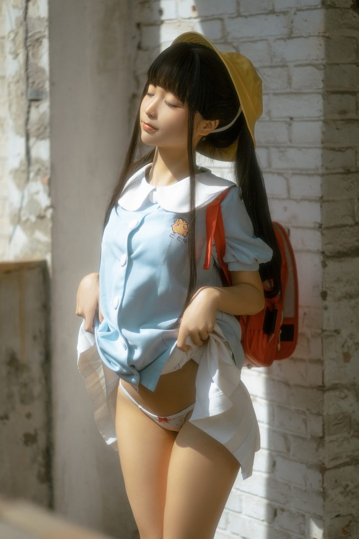 童趣与创可贴融合！蠢沫沫小黄帽绅士版cosplay系列让你感受可爱无限！-绅士乐园