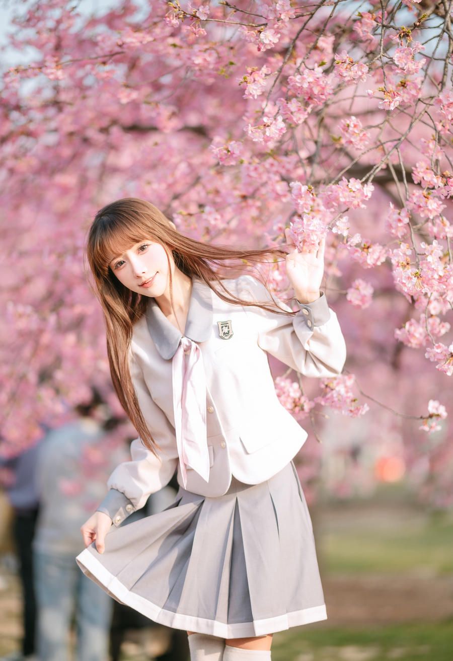 紫氯氯-樱花下的少女31192