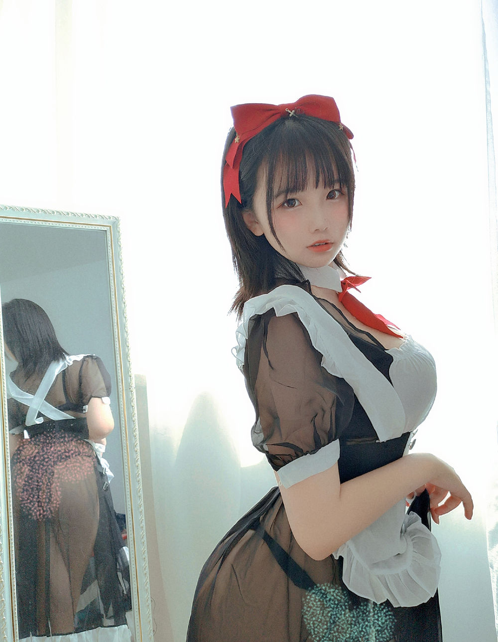阿半今天很开心-女仆21624